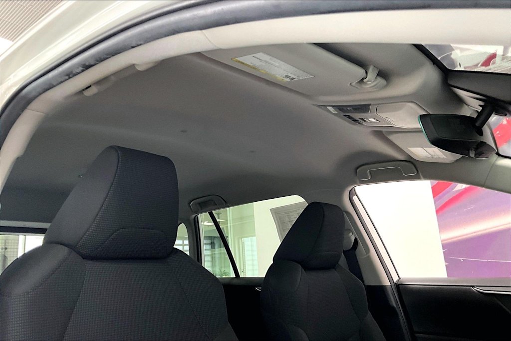 Thumbnail: 2021 Toyota RAV4 - 28