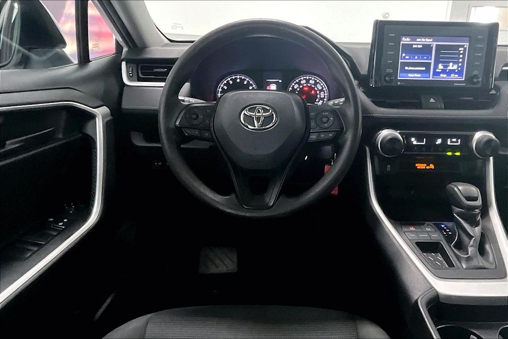 Thumbnail: 2021 Toyota RAV4 - 13