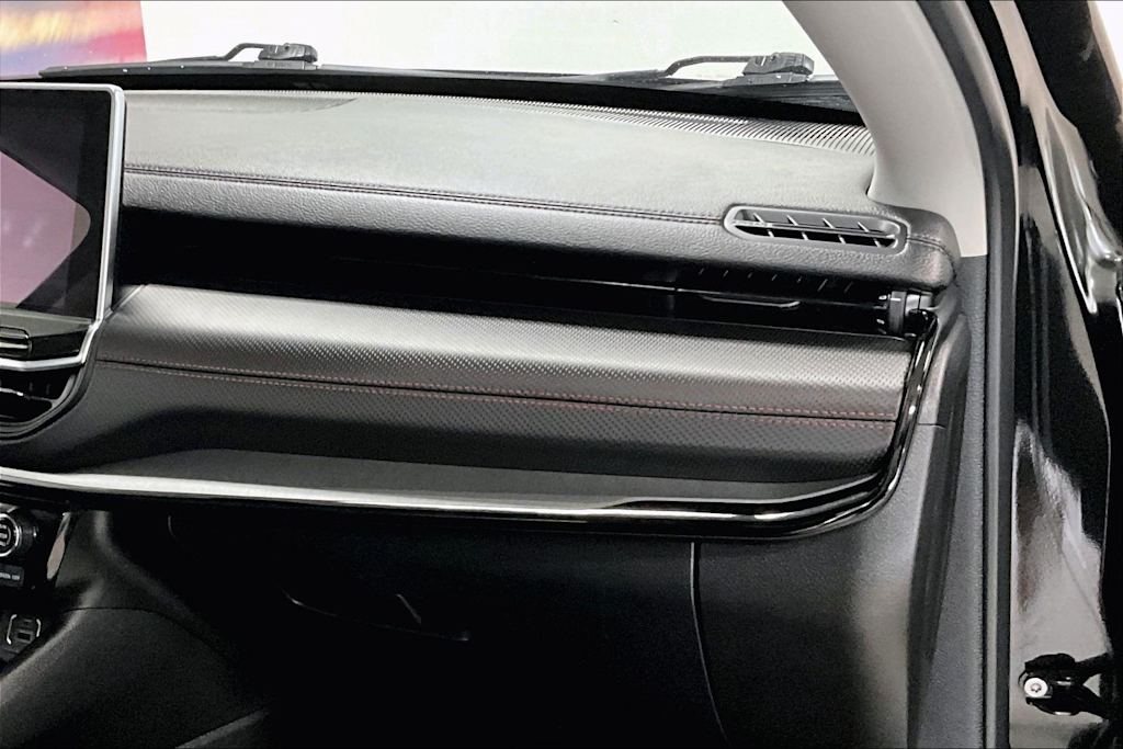 Thumbnail: 2022 Jeep Compass - 19