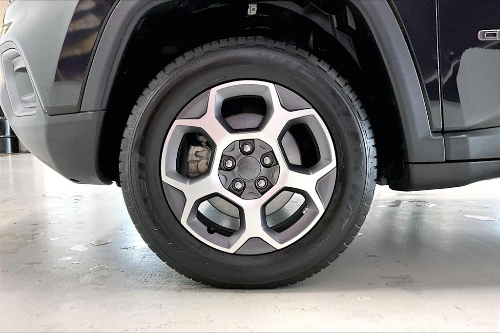 Thumbnail: 2022 Jeep Compass - 7