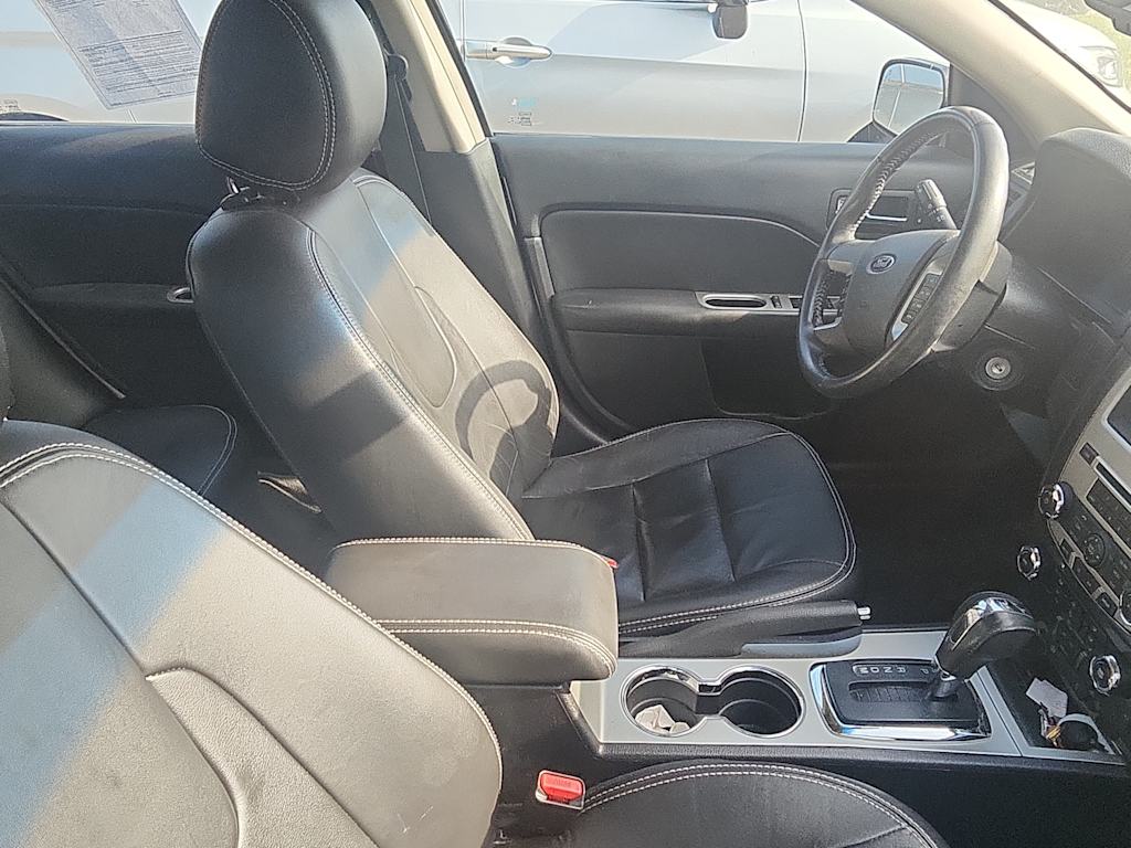 Thumbnail: 2012 Ford Fusion - 6