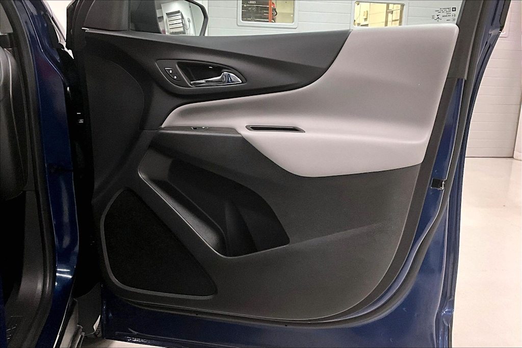 Thumbnail: 2023 Chevrolet Equinox - 29