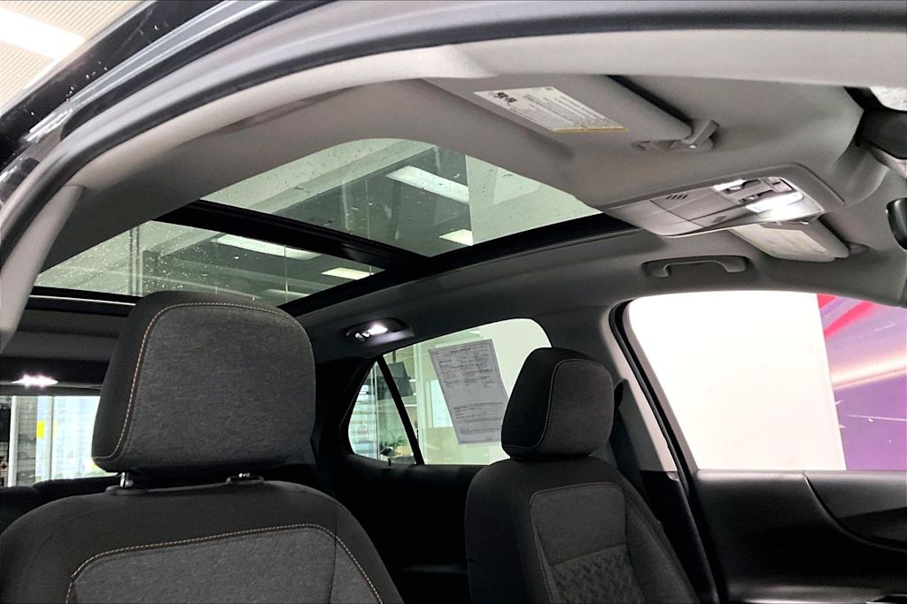 Thumbnail: 2023 Chevrolet Equinox - 27