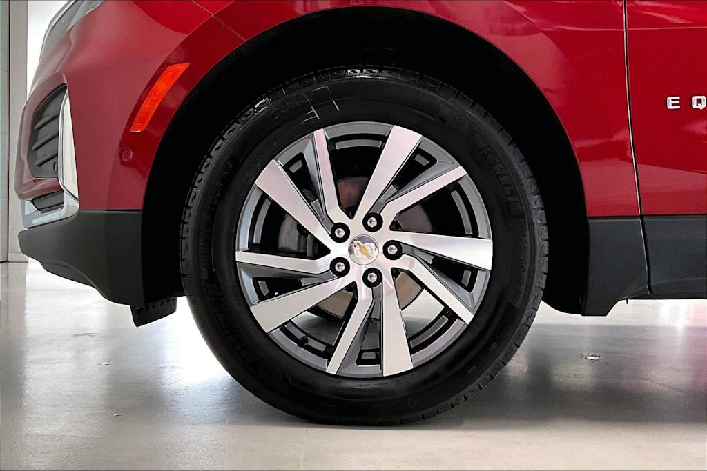 Thumbnail: 2022 Chevrolet Equinox - 8