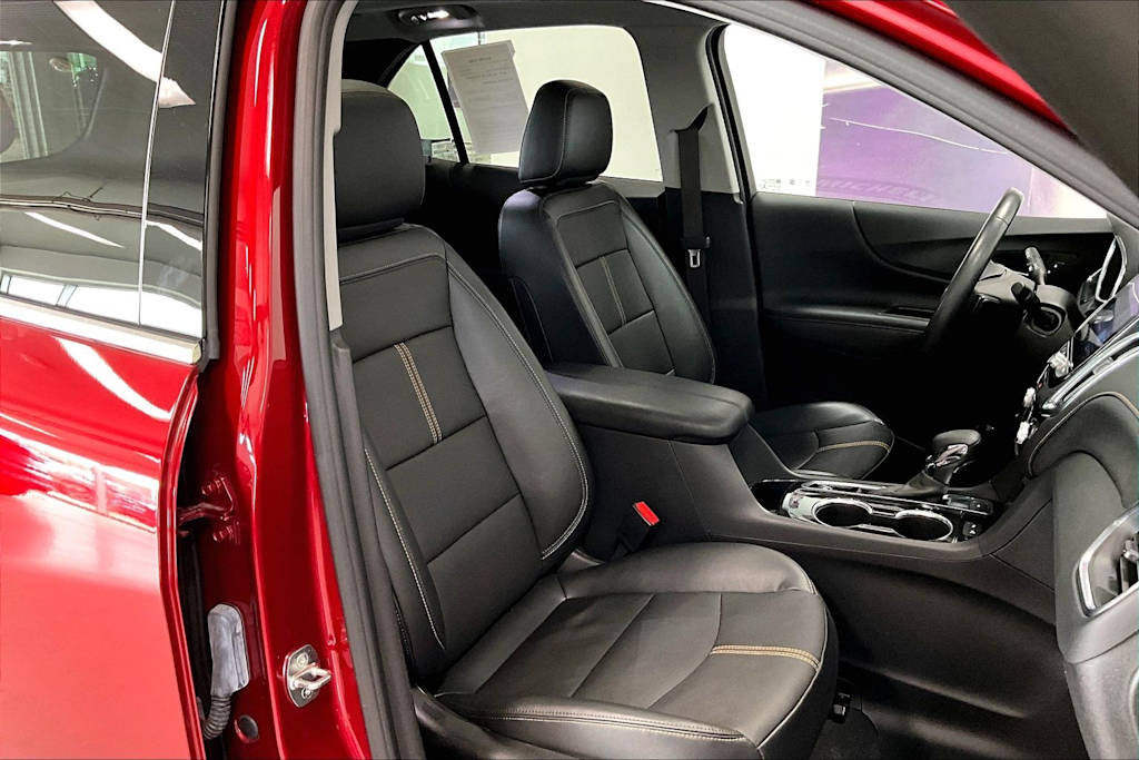 Thumbnail: 2022 Chevrolet Equinox - 11