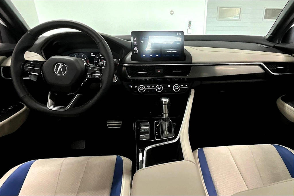 Thumbnail: 2025 Acura ADX - 9