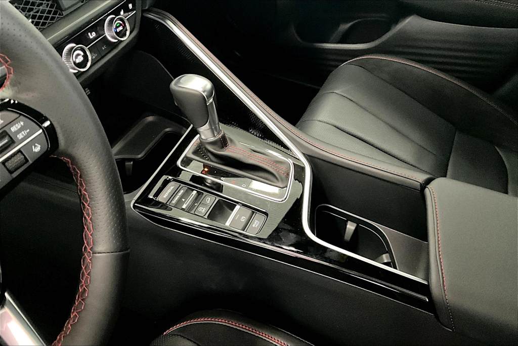 2025 Acura ADX A-SPEC 17