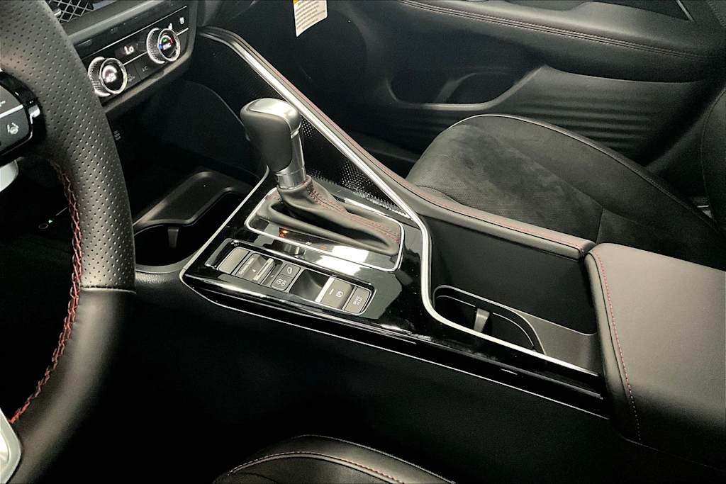 Thumbnail: 2025 Acura ADX - 16