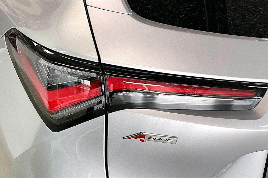 Thumbnail: 2025 Acura ADX - 29