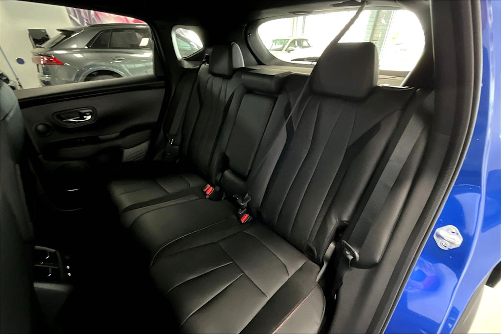 Thumbnail: 2025 Acura ADX - 21