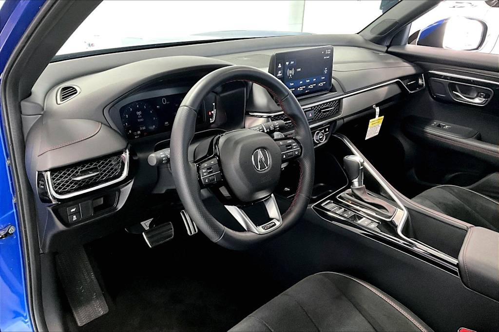 Thumbnail: 2025 Acura ADX - 2