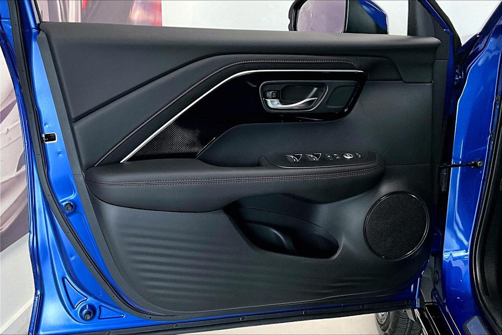 Thumbnail: 2025 Acura ADX - 25