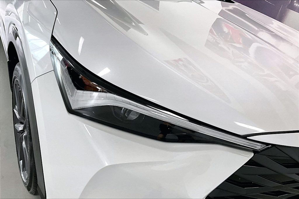 Thumbnail: 2025 Acura ADX - 28