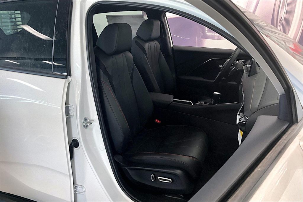 Thumbnail: 2026 Acura ADX - 12