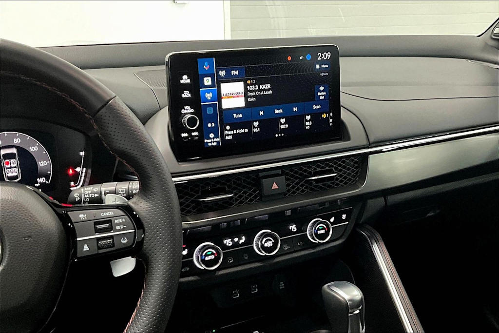 Thumbnail: 2025 Acura ADX - 14