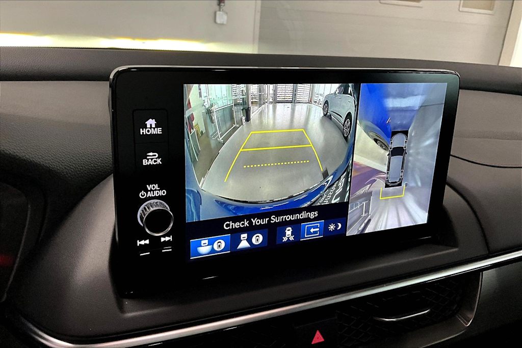 Thumbnail: 2025 Acura ADX - 24