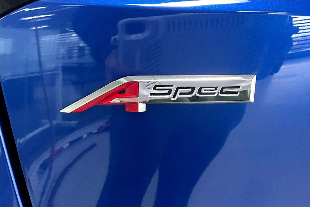 Thumbnail: 2025 Acura ADX - 7