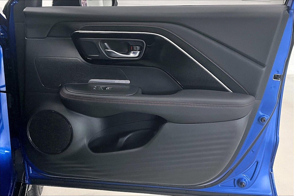 Thumbnail: 2025 Acura ADX - 26