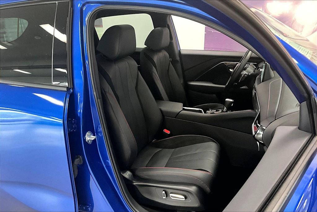 Thumbnail: 2025 Acura ADX - 11