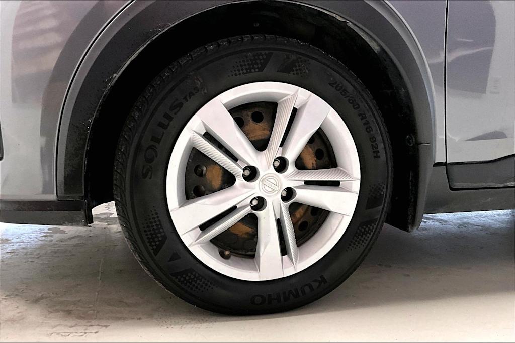 Thumbnail: 2022 Nissan Kicks - 8