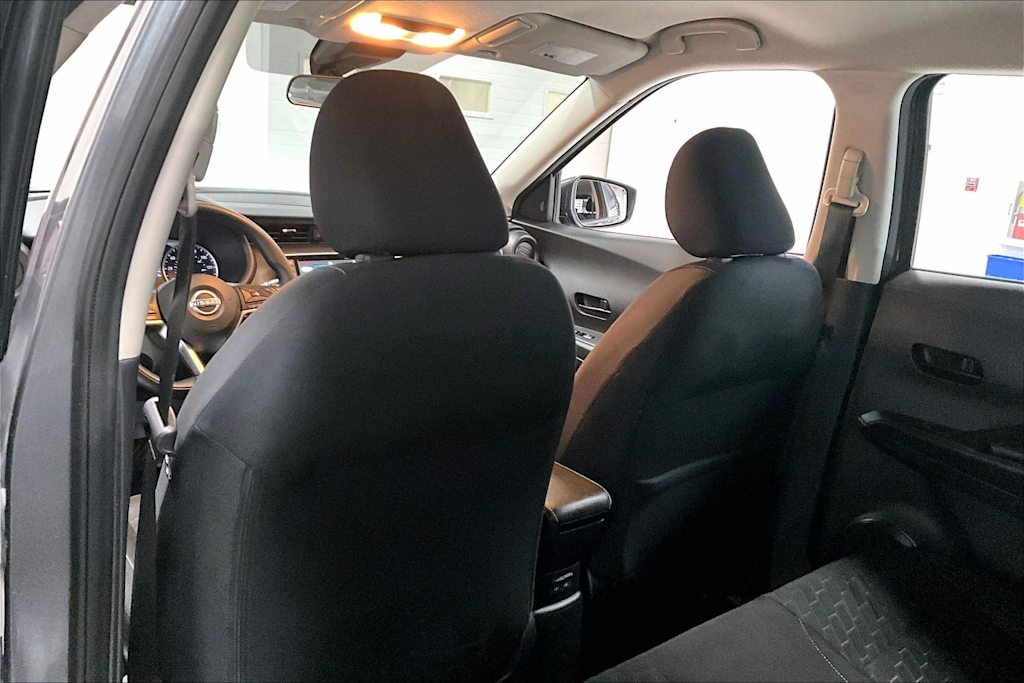 Thumbnail: 2022 Nissan Kicks - 12