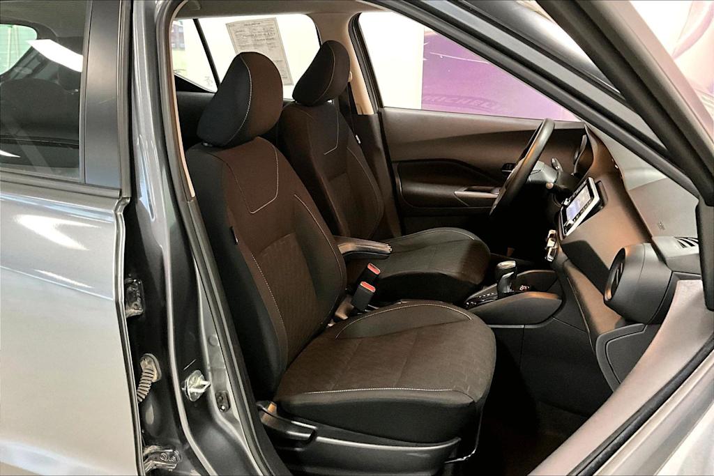 Thumbnail: 2022 Nissan Kicks - 11