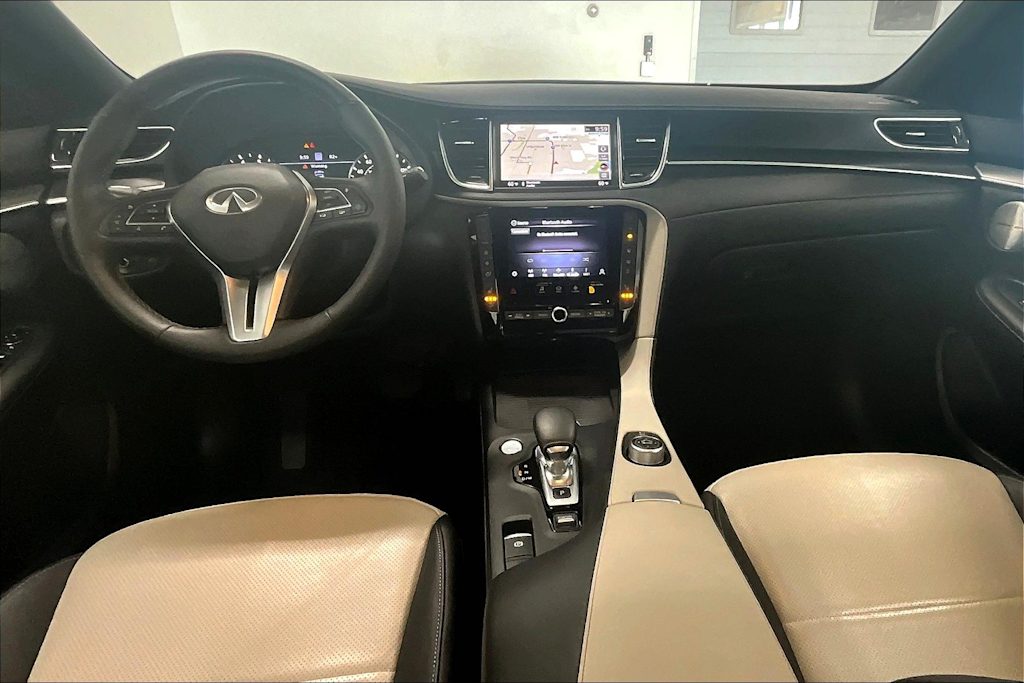Thumbnail: 2023 INFINITI QX55 - 9