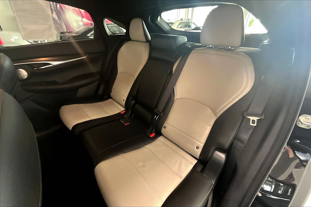 Thumbnail: 2023 INFINITI QX55 - 12