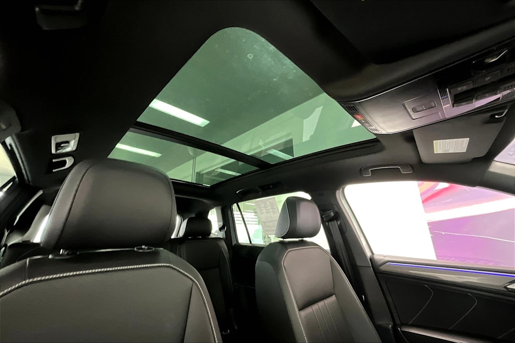 Thumbnail: 2024 Volkswagen Tiguan - 28