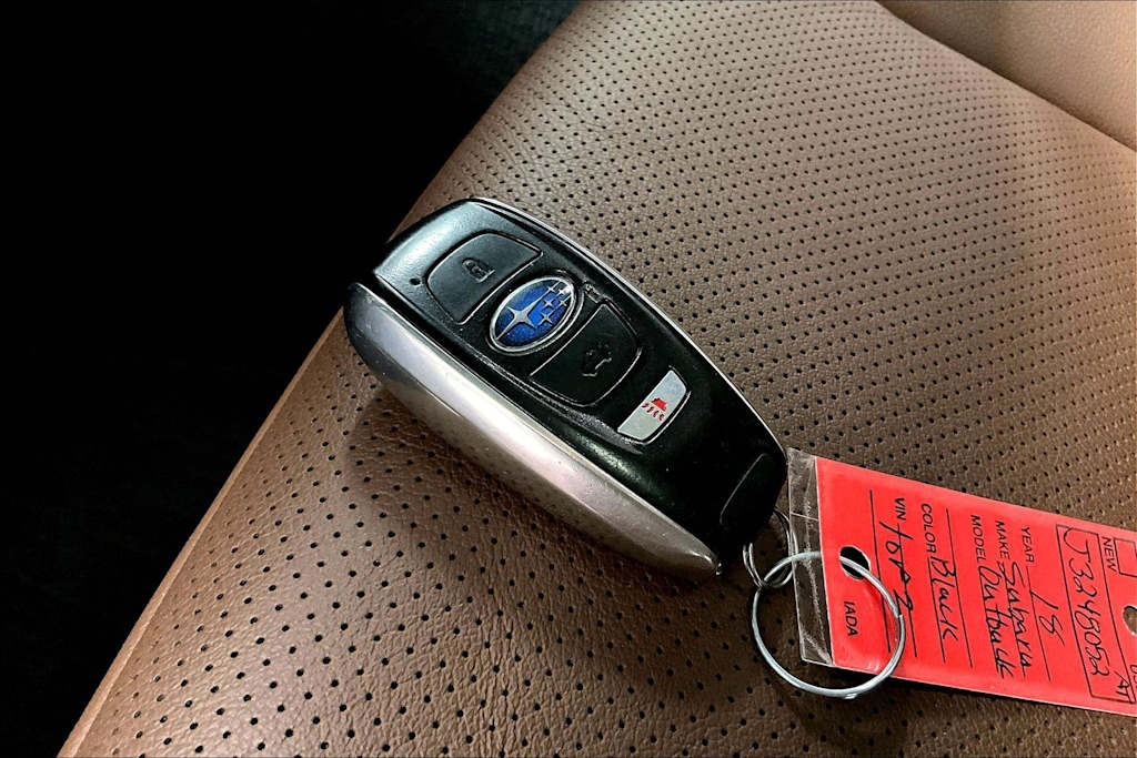 Thumbnail: 2018 Subaru Outback - 18