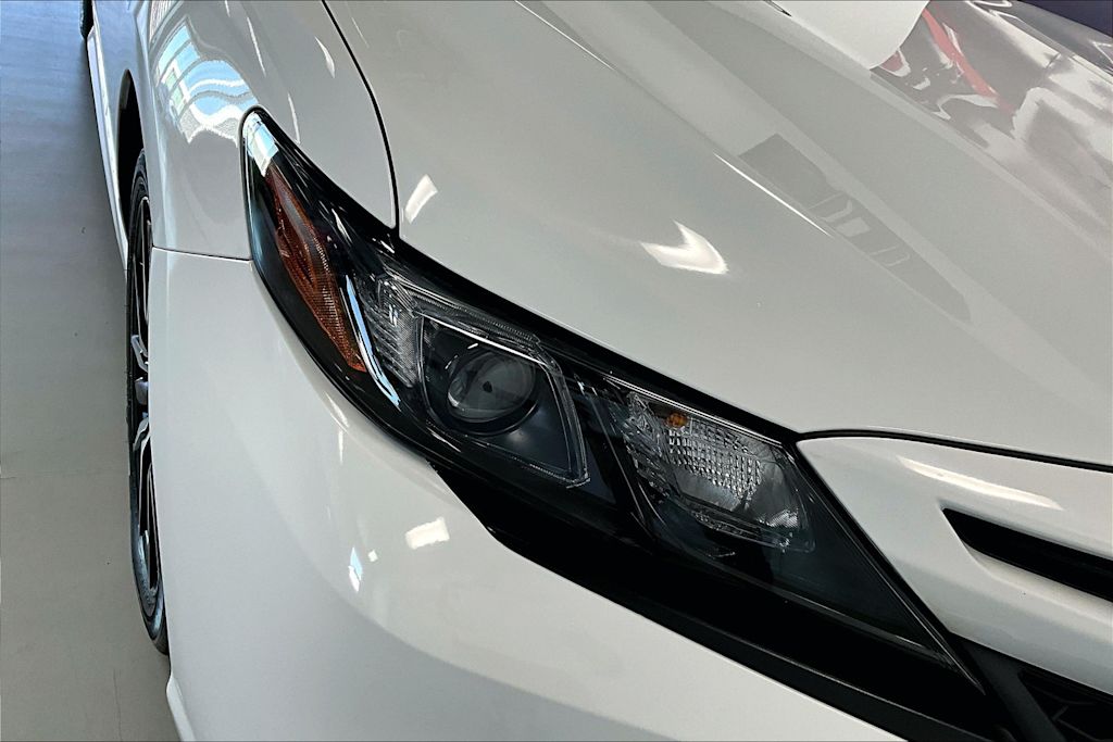 Thumbnail: 2022 Toyota Camry - 25