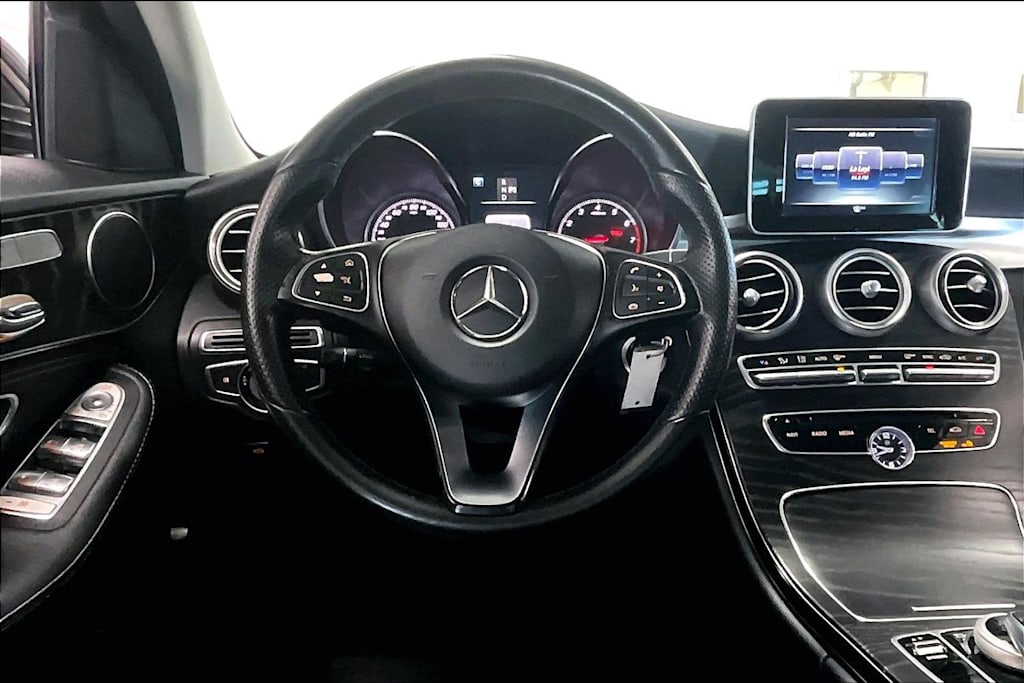 Thumbnail: 2016 Mercedes-Benz C-Class - 11