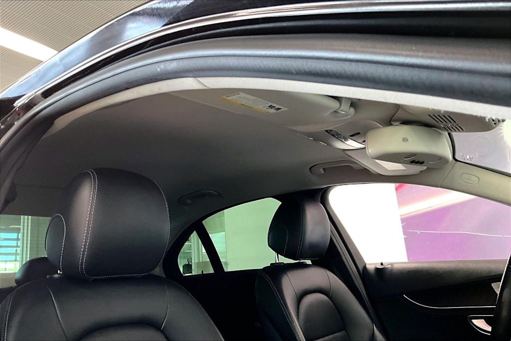 Thumbnail: 2016 Mercedes-Benz C-Class - 27