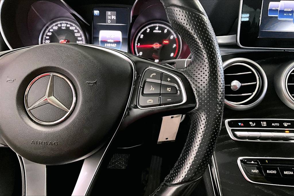 Thumbnail: 2016 Mercedes-Benz C-Class - 22