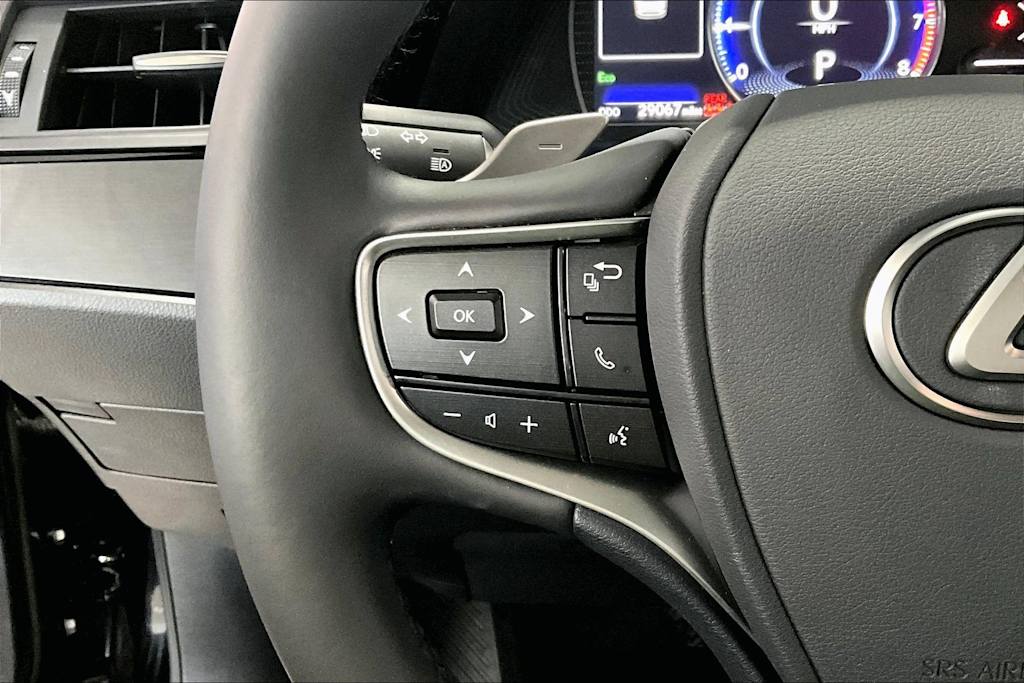 Thumbnail: 2023 Lexus ES - 23