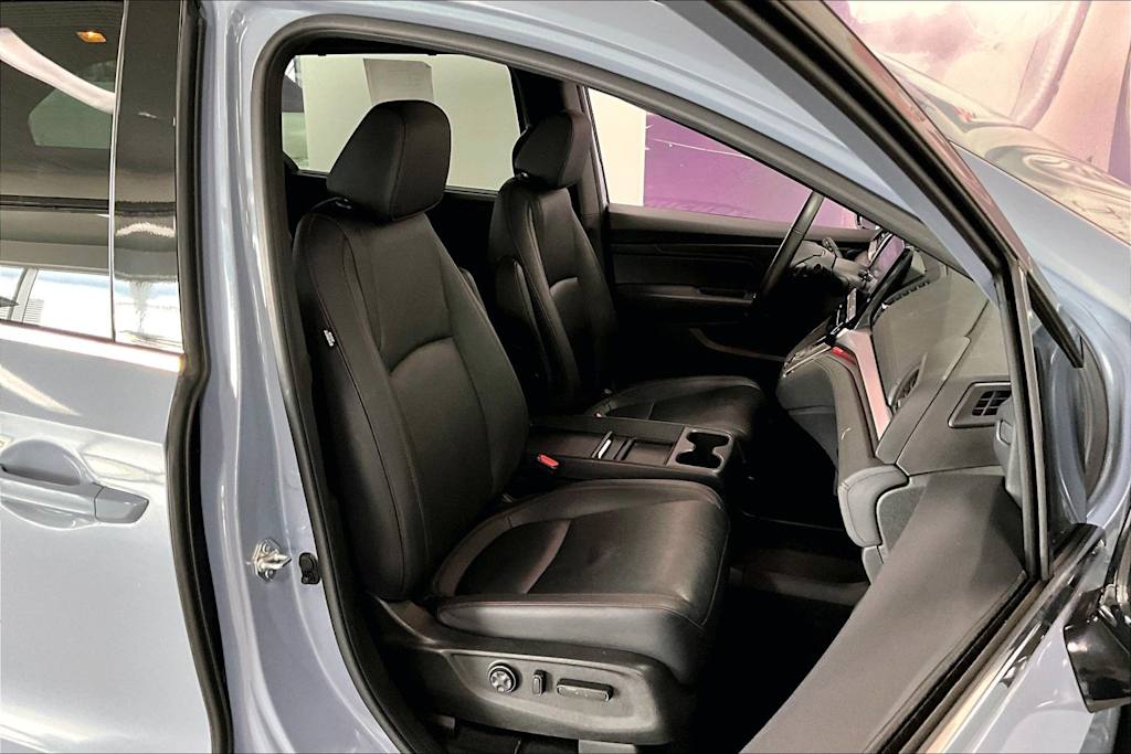 Thumbnail: 2023 Honda Odyssey - 11