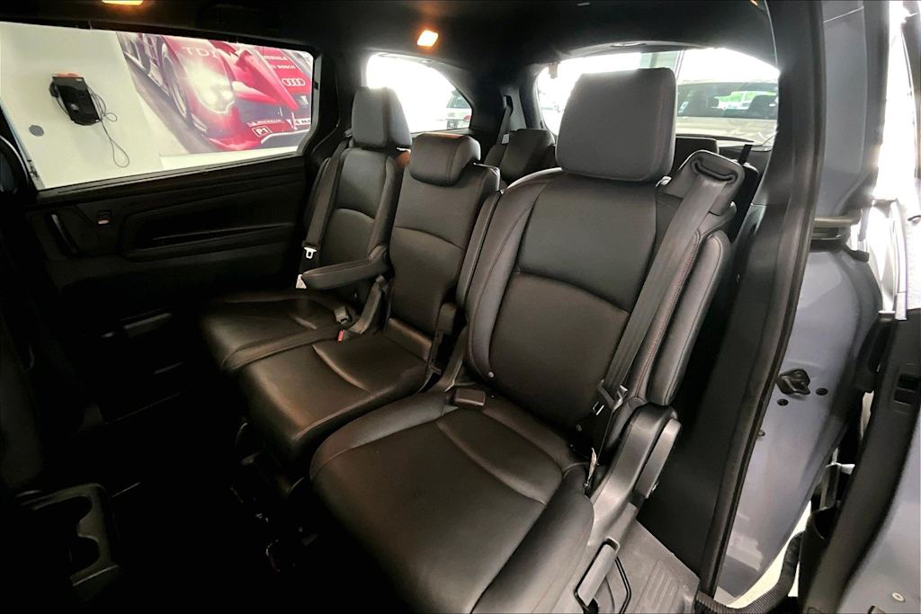 Thumbnail: 2023 Honda Odyssey - 27