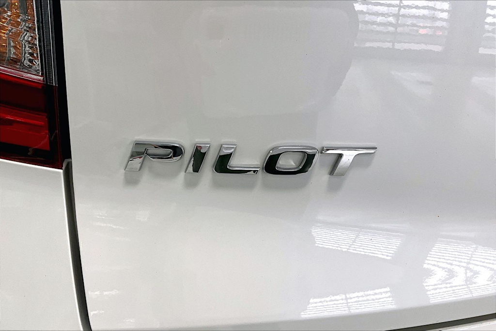 Thumbnail: 2019 Honda Pilot - 7
