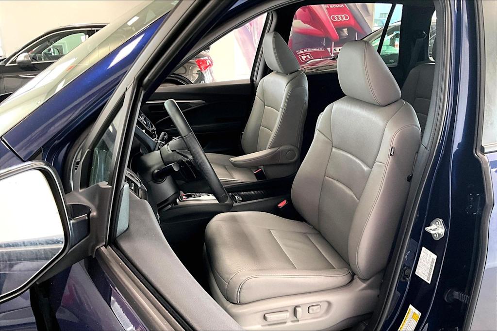 Thumbnail: 2023 Honda Passport - 10