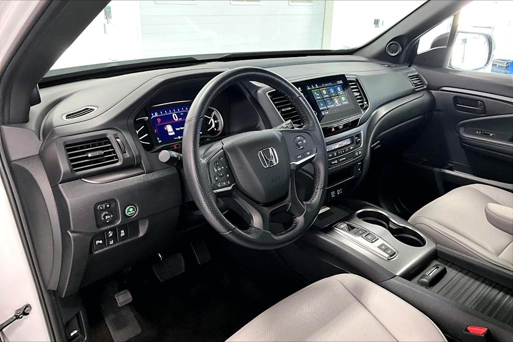 Thumbnail: 2023 Honda Passport - 2