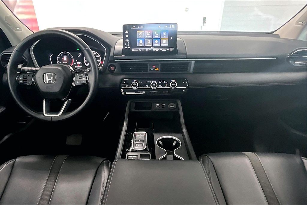 Thumbnail: 2023 Honda Pilot - 9