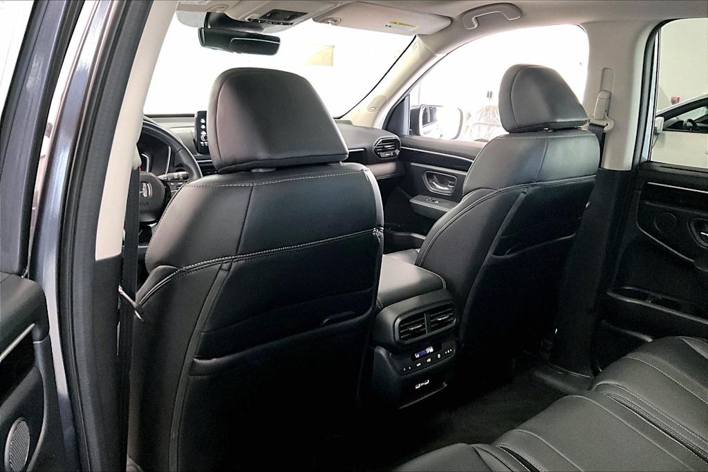 Thumbnail: 2023 Honda Pilot - 12