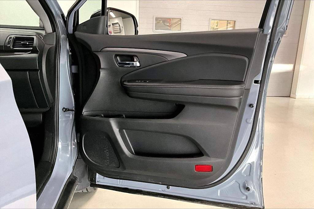 Thumbnail: 2023 Honda Ridgeline - 25