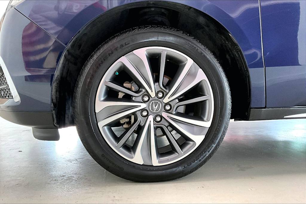 Thumbnail: 2017 Acura MDX - 6