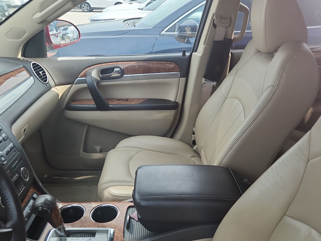 Thumbnail: 2011 Buick Enclave - 5