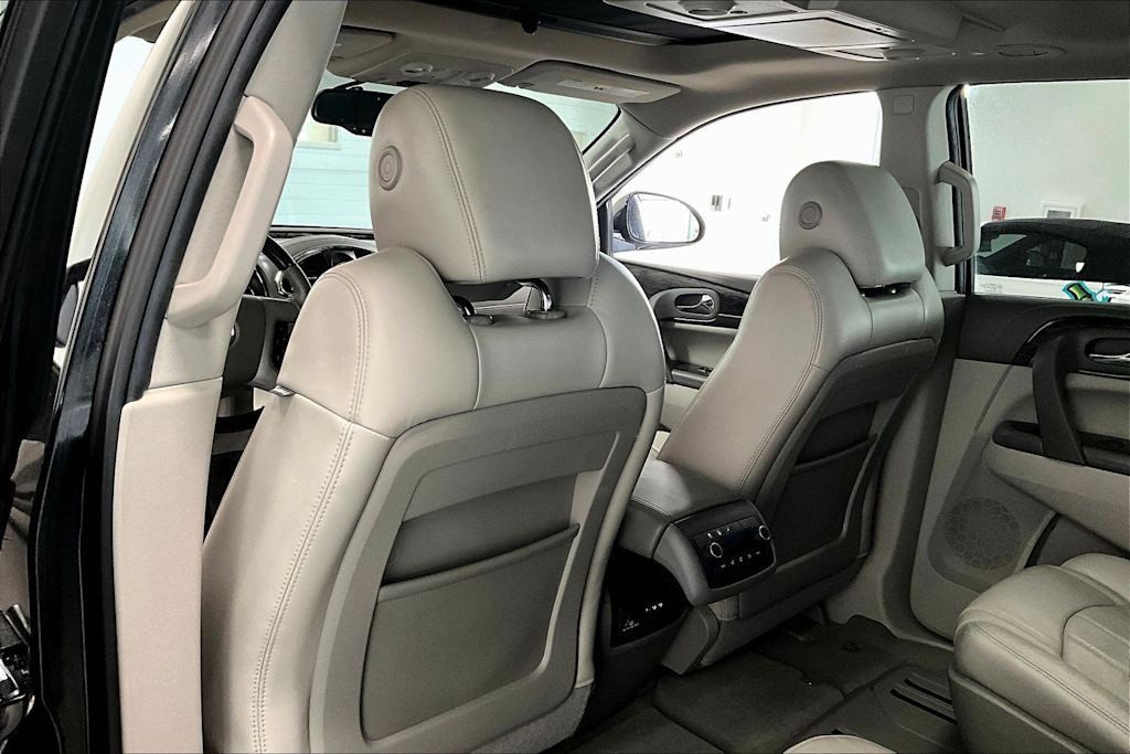 Thumbnail: 2013 Buick Enclave - 12