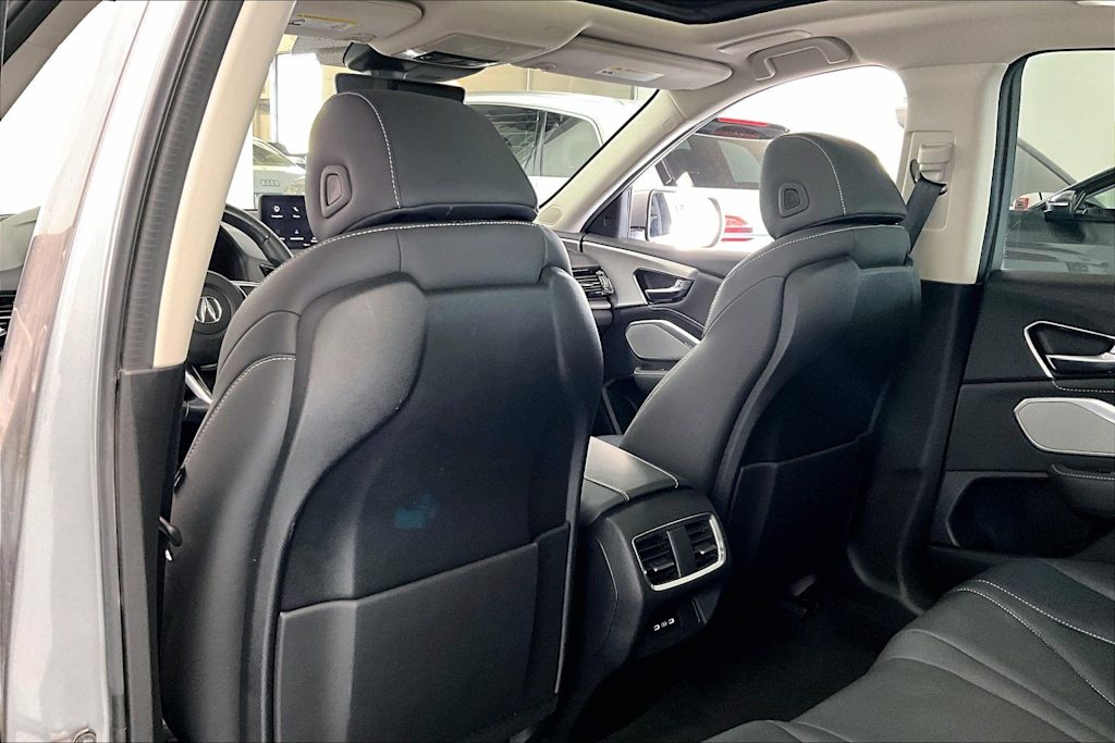 Thumbnail: 2023 Acura RDX - 11