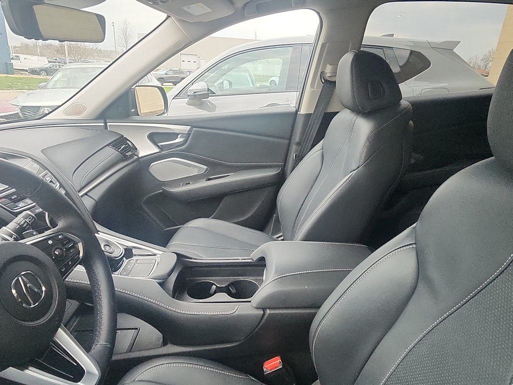 Thumbnail: 2023 Acura RDX - 5