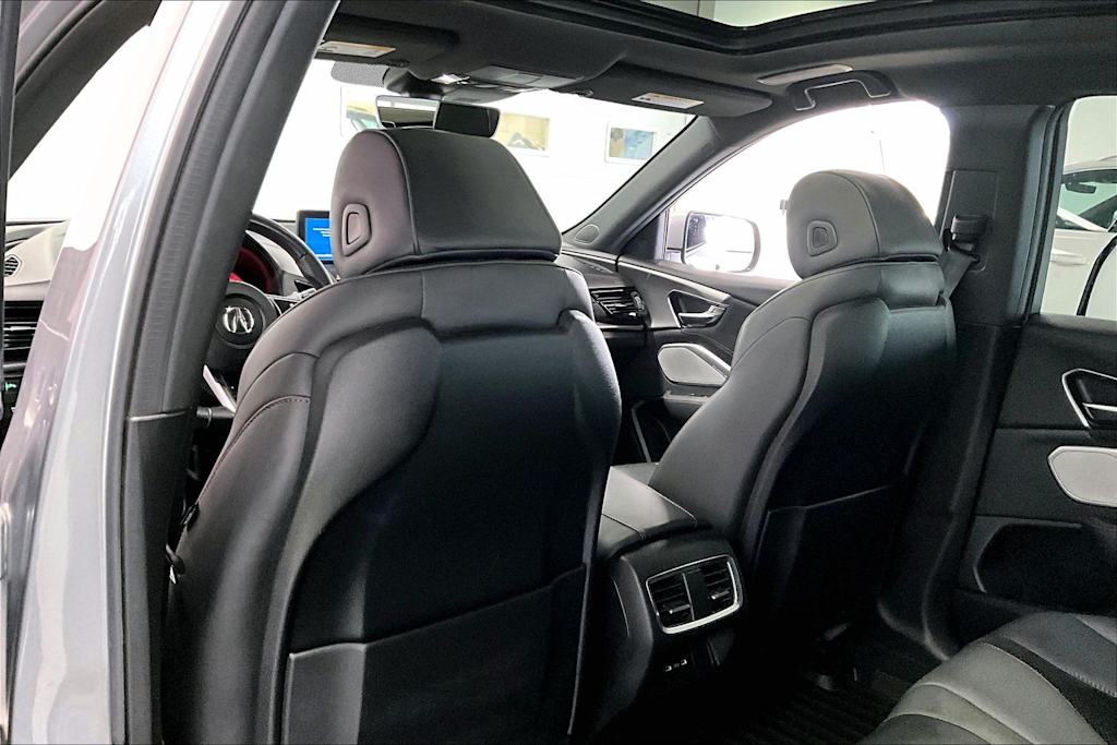 Thumbnail: 2023 Acura RDX - 12