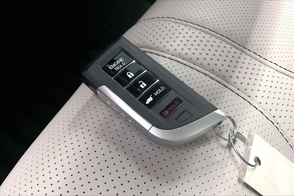 Thumbnail: 2026 Acura RDX - 18